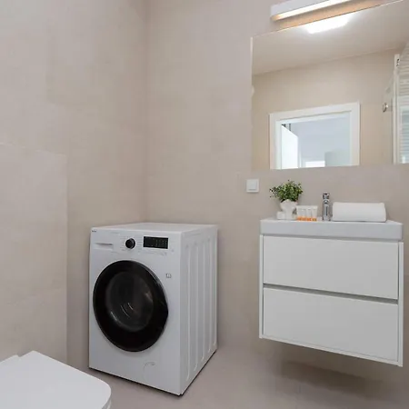 Lazurowa Charming With Parking & Garden In By Renters ורשה