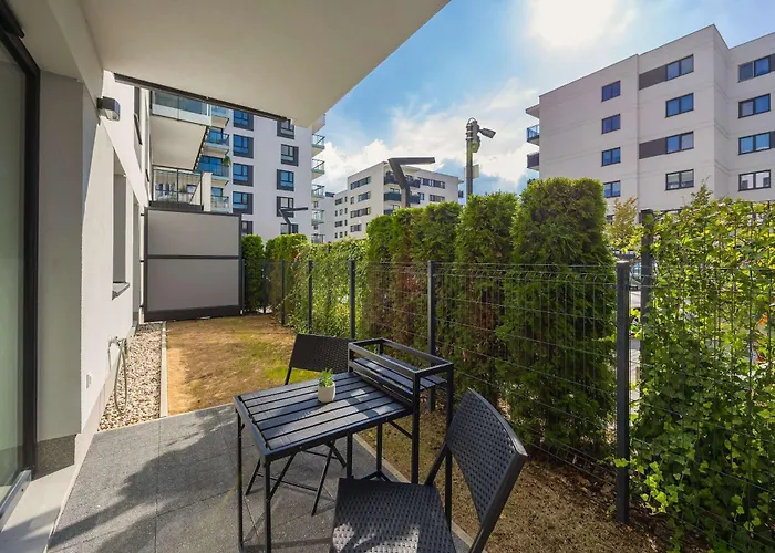 Apartment Lazurowa Charming With Parking & Garden In By Renters Warsaw