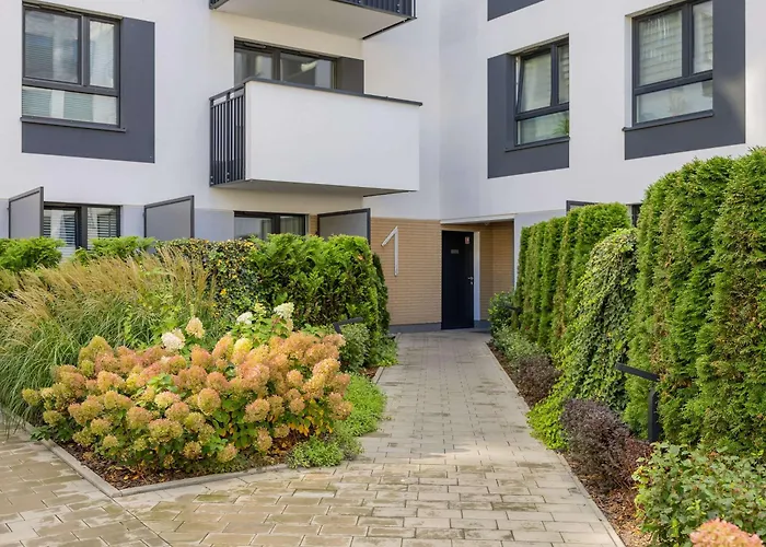 Lazurowa Charming With Parking & Garden In By Renters * Varsavia