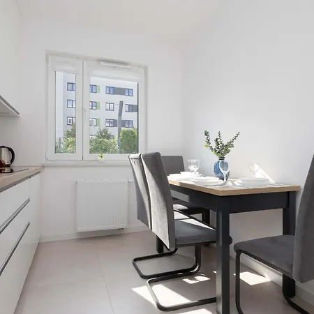Apartament Lazurowa Charming With Parking & Garden In By Renters